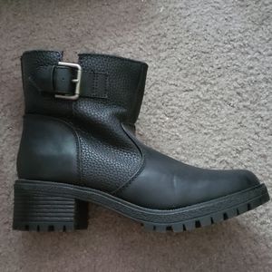 Just fab fur lined mini platform combat boot